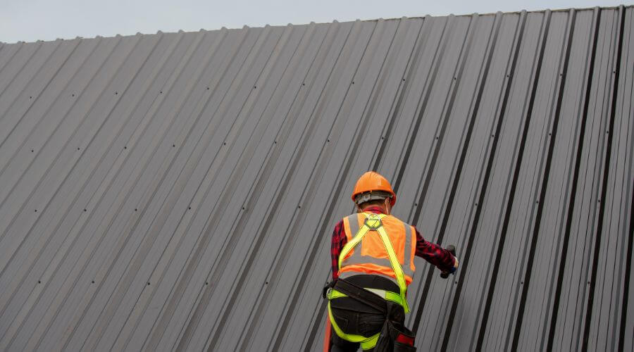 Professional gutter cleaning in Auburn, NE